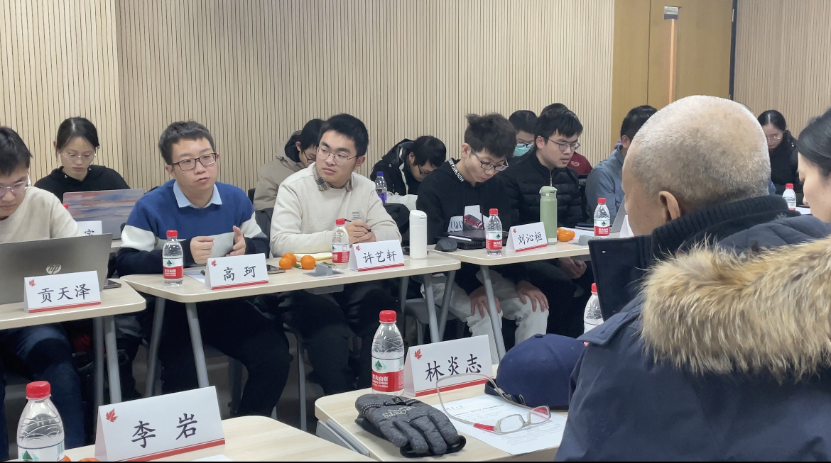 20211217-林炎志学长与“林枫计划”学员交流座谈-尹俊雲-座谈会现场.jpg